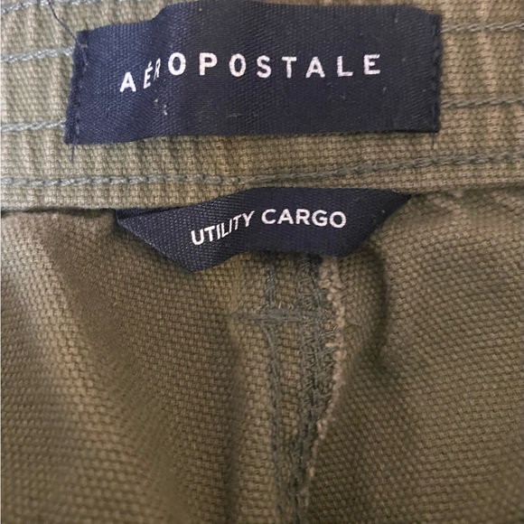 Aeropostale Utility Cargo Army Green Pants Woman’s Size Small - Picture 5 of 10